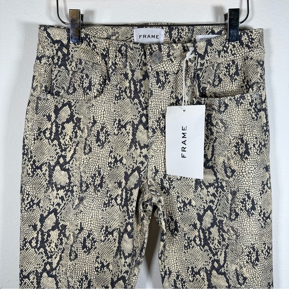 NWT Frame Denim Le Crop Mini Boot Denim Jean in The Serpent Snake Print Size 26 - Picture 5 of 11